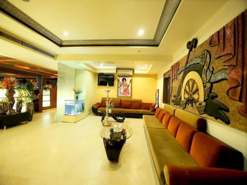 Hotel Sitara Grand Hyderabad Esterno foto